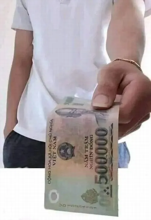 Meme Đưa Tiền