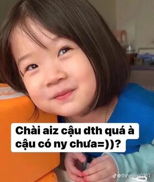 Meme Em Bé