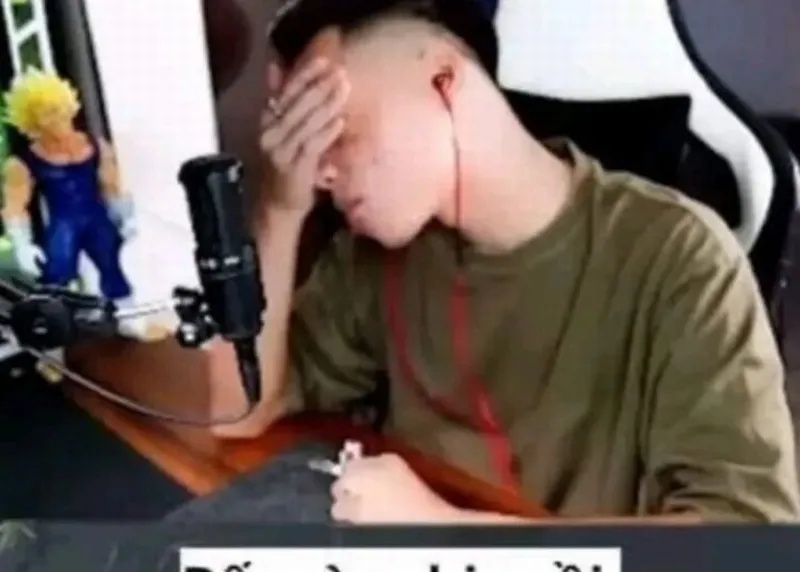 Meme Phải Chịu