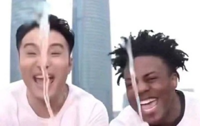 Meme bắn tùm lum