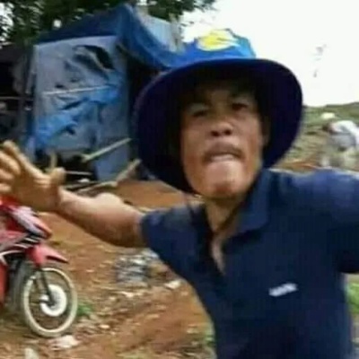 meme tát